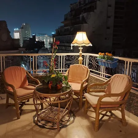 15 Bustan Down Town Appartement